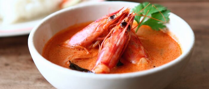 車えびカレー 石垣島産車エビカレー。